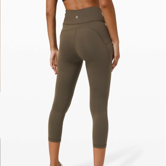 Lululemon Invigorate High-Rise leggings - Picture 2 of 6